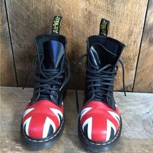 Doc Martens Union Jack Boots